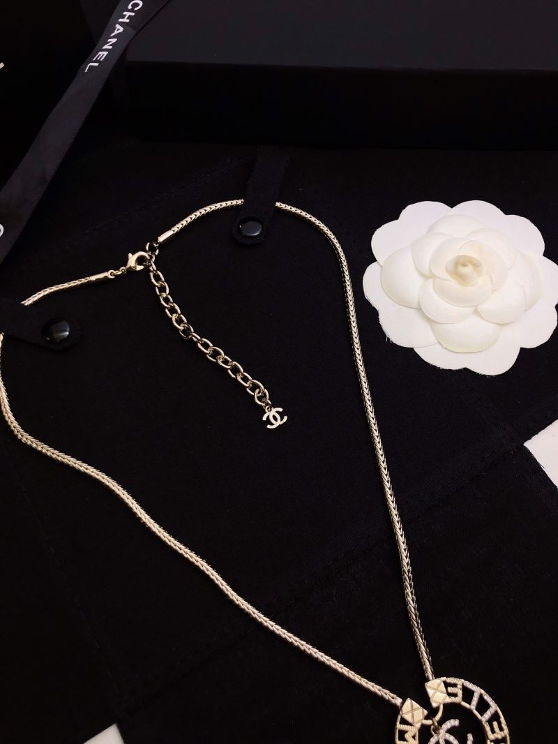 Ch**el necklaces